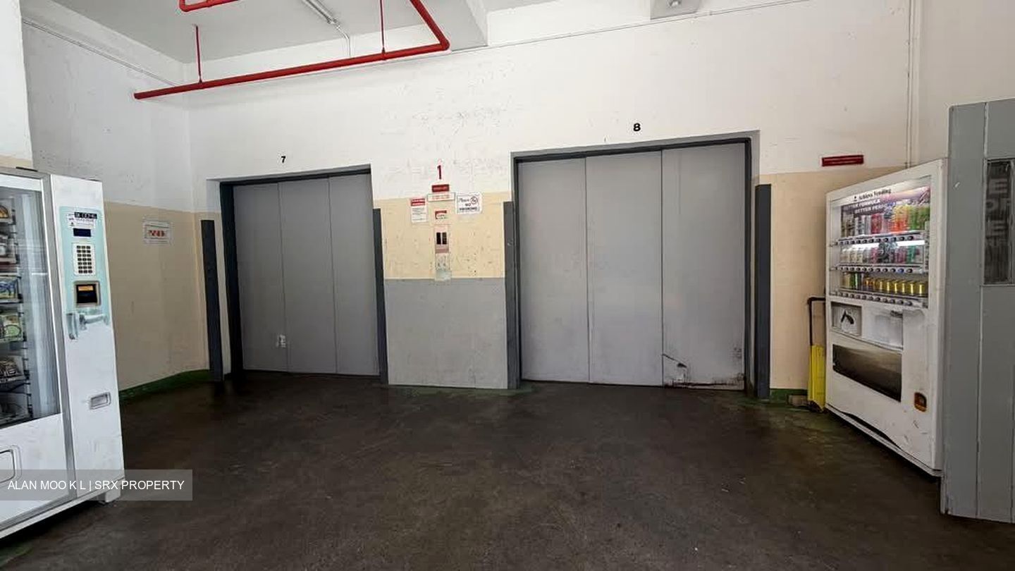 Chancerlodge Complex (D14), Factory #552461121